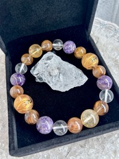 吒枳尼天様の光(18.5〜19cm)