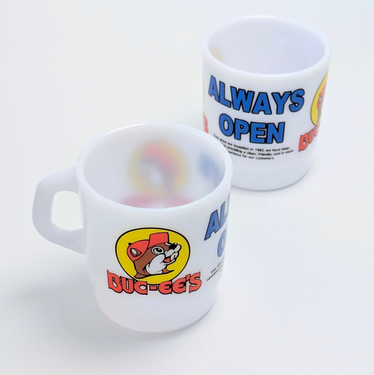 【 STACKING MUG / スタッキングマグ 】Buc-ee's（バッキーズ）/ バッキー /  ビーバー / プラカップ / MUG / ミルキーマグ / 積み重ねられるマグ〚アメリカン雑貨 アメトイ〛