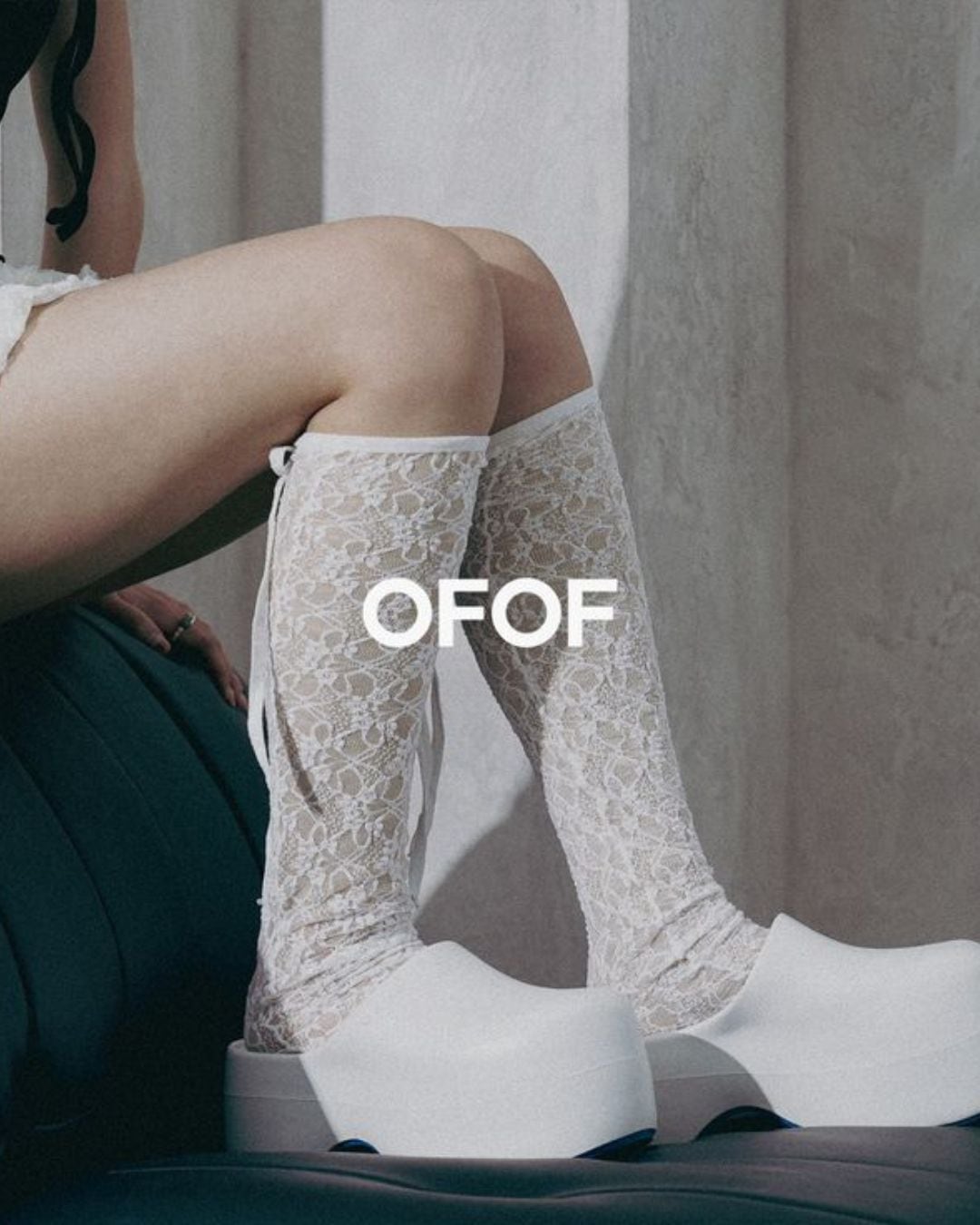 1F OFF WHITE | OFOF