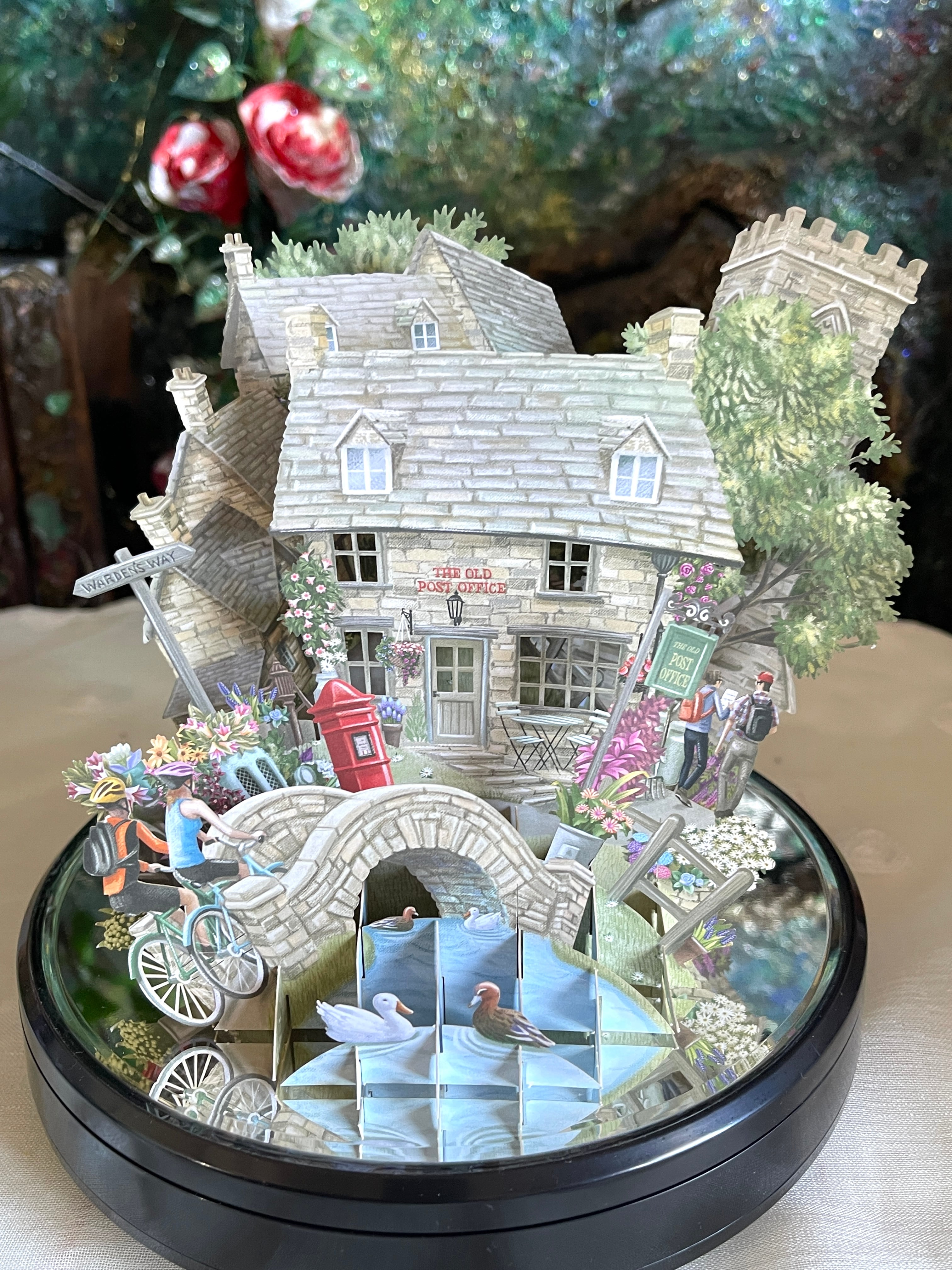 ◆新作◆コッツウォルズ◆旧郵便局 / Post Office◆立体３D◆POP UP◆◆Me & McQ◆英国製◆