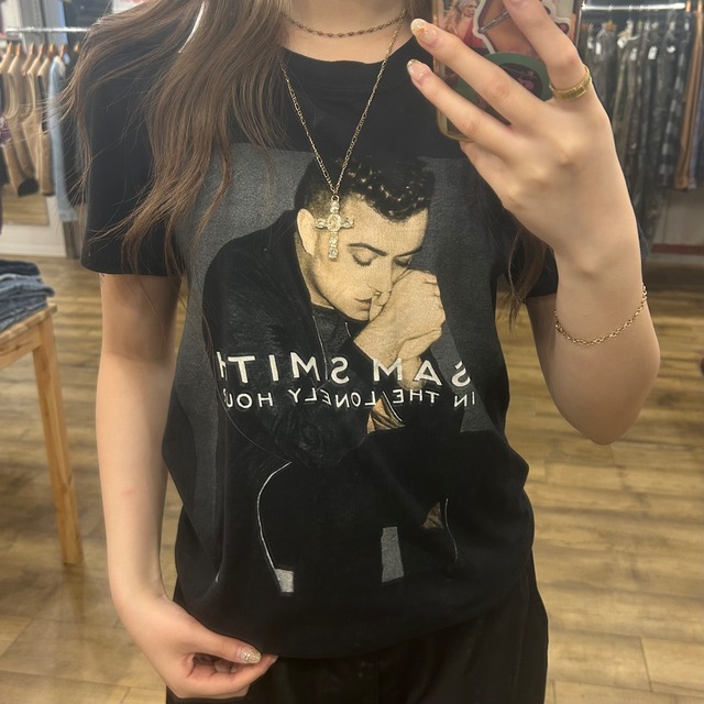 【SAM SMITH/サム・スミス】Tシャツ
