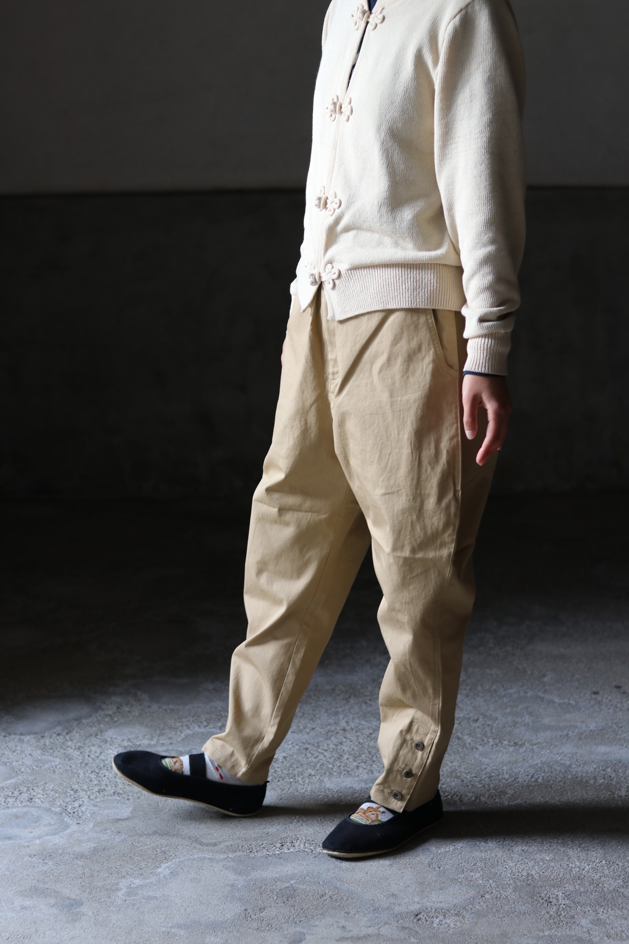 乘鞍印　綿麻平織モンペズボン　（ベージュ）