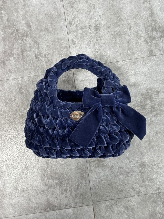 triangle velvet ribbon bag large《butter yellow》