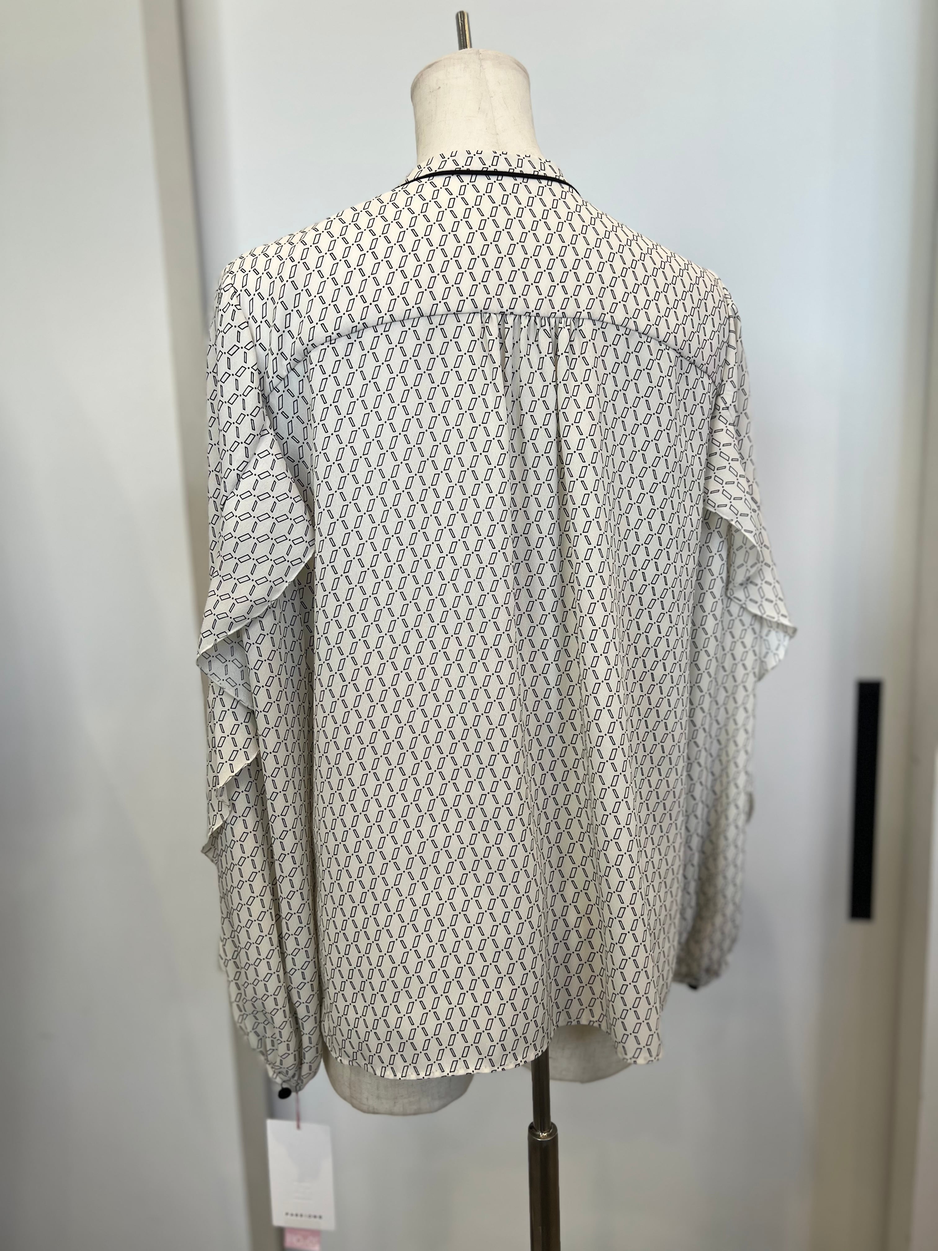 【PASSIONE】コードフリルブラウス