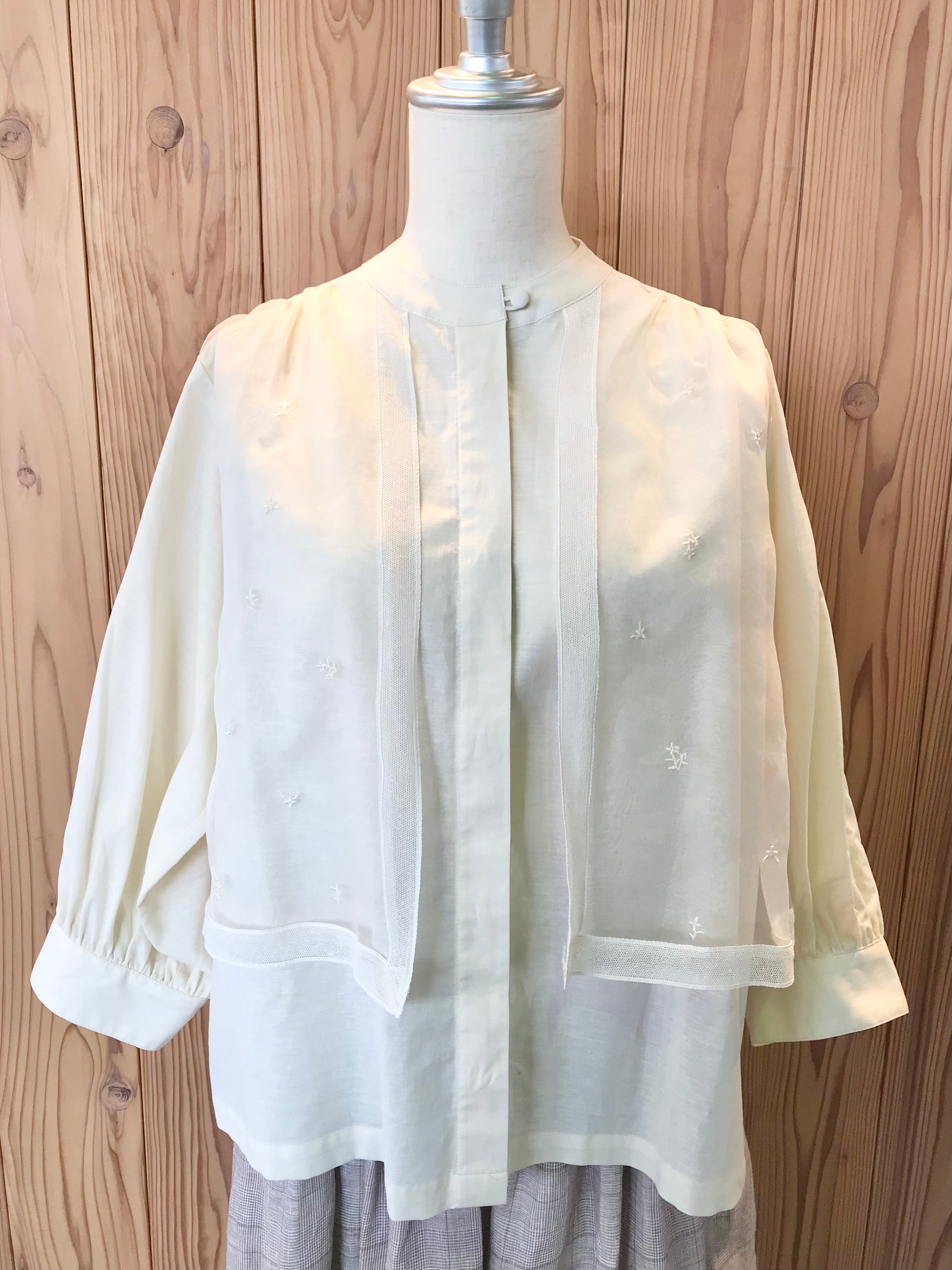 【Porter des boutons】Petite fleur ブラウス