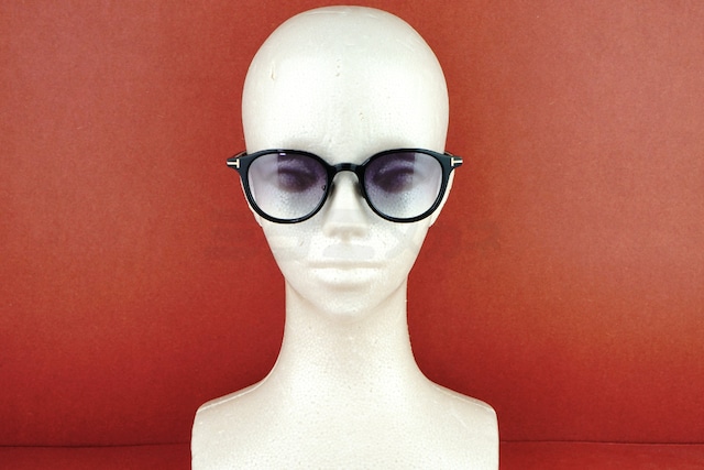 日本限定 TOM FORD サングラス TF977-D 01B ボストン メンズ レディース おしゃれ アジアンフィット ITALY イタリア製 トムフォード-5枚目