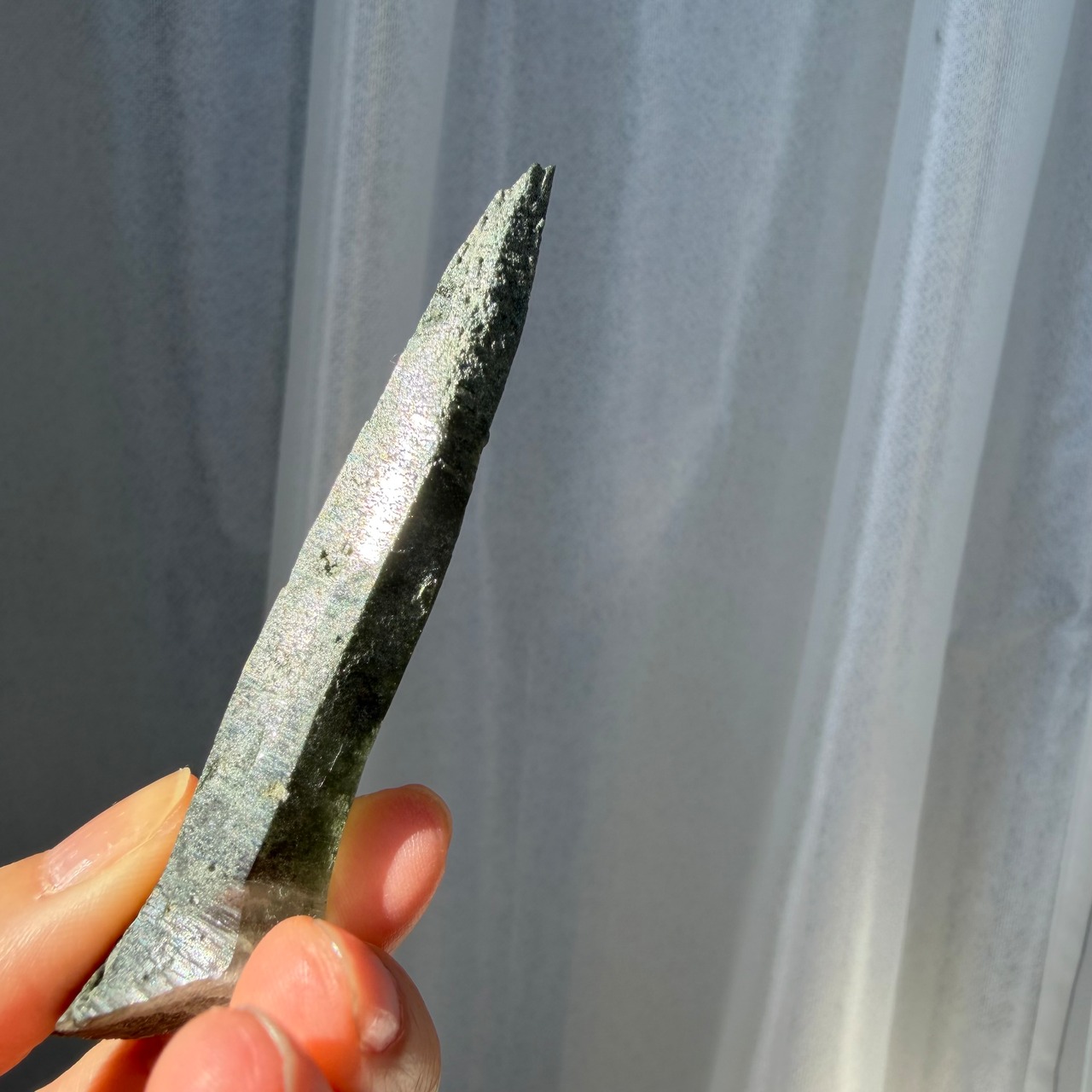 ガネーシュヒマール水晶 単結晶 テッシン風  2015128 収束型クリスタル ネパール産ヒマラヤ水晶 天然石 原石