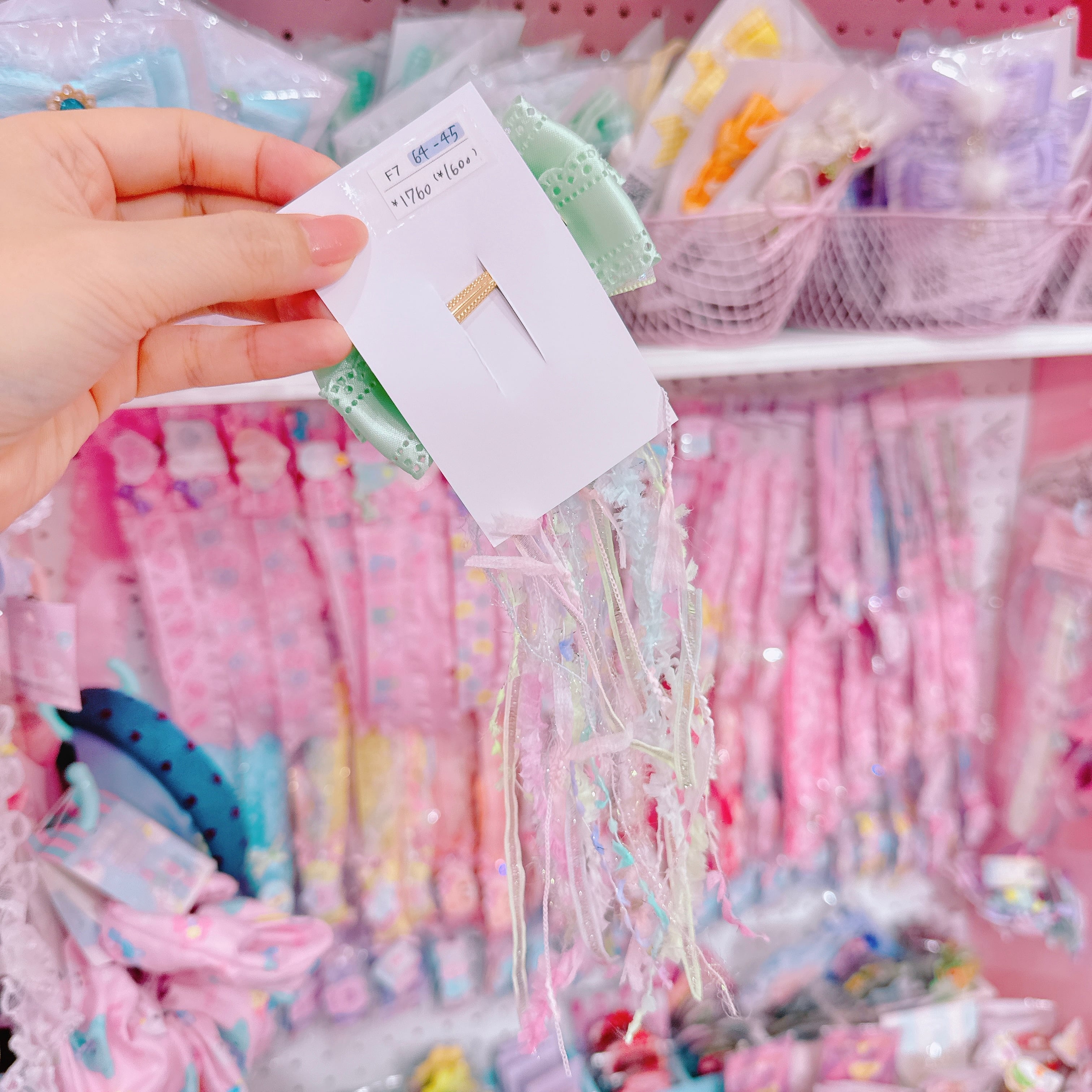 【F7】64-45きらきらリボンヘアクリップ