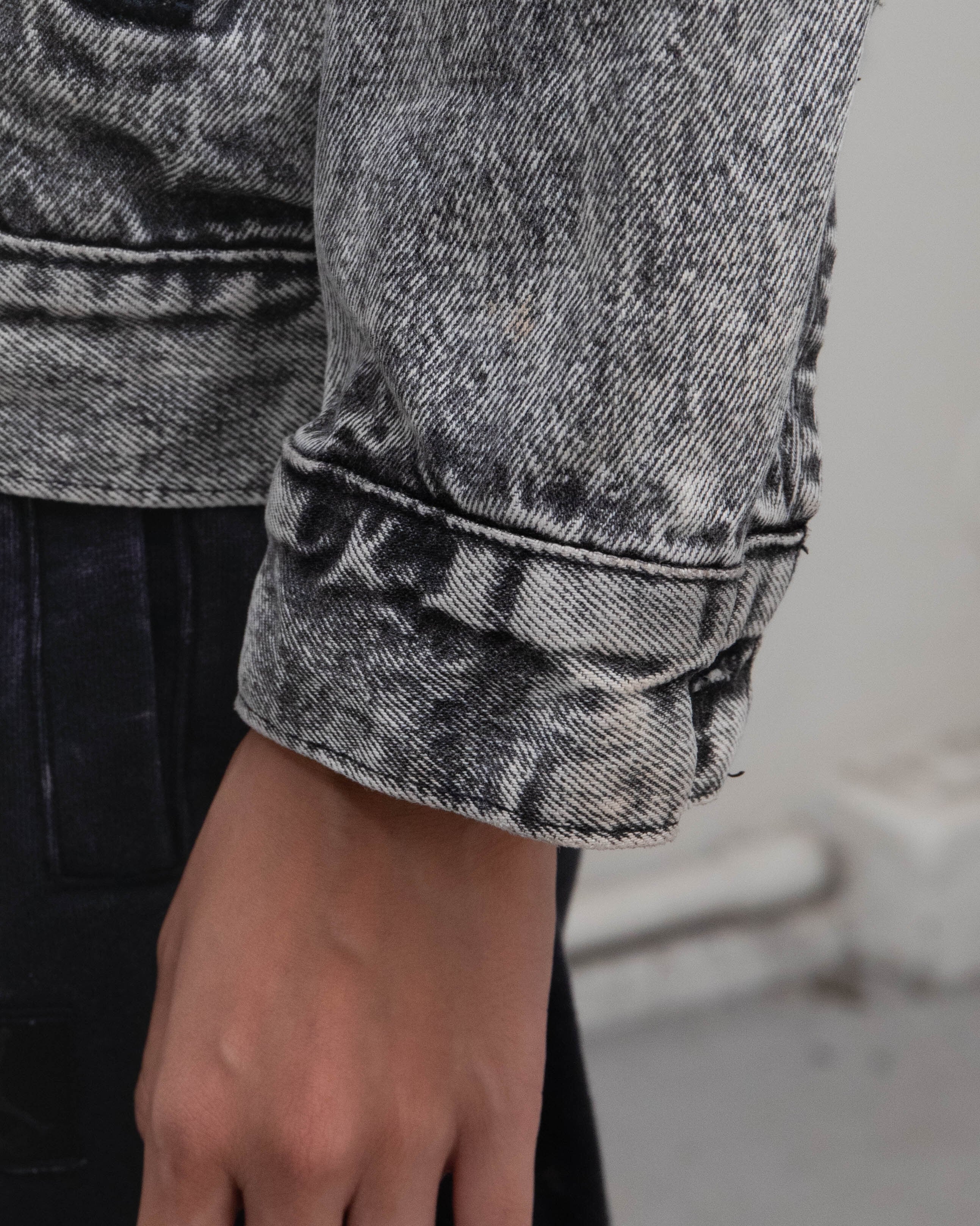 1990s Levi's - acid wash black denim jacket | LUIK FINN