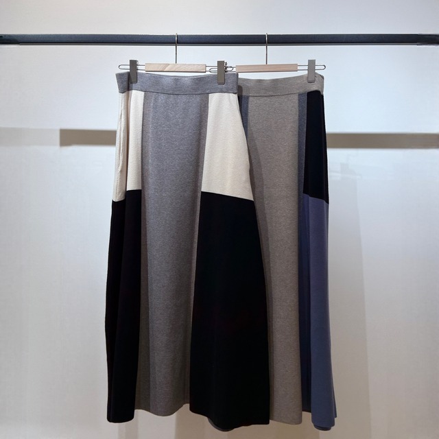 【限定店舗】配色ニットスカート