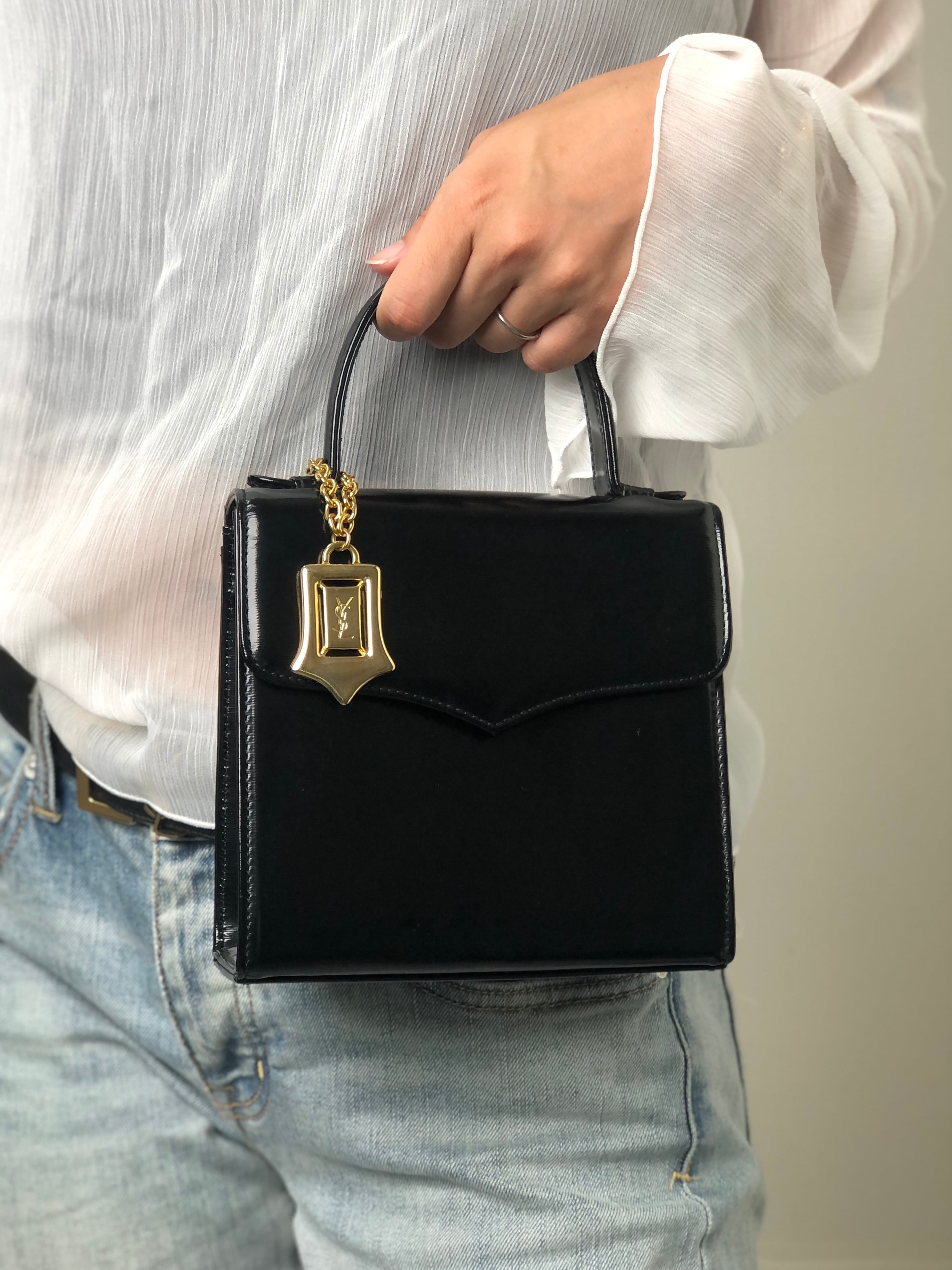 Yves Saint Laurent | VintageShop solo