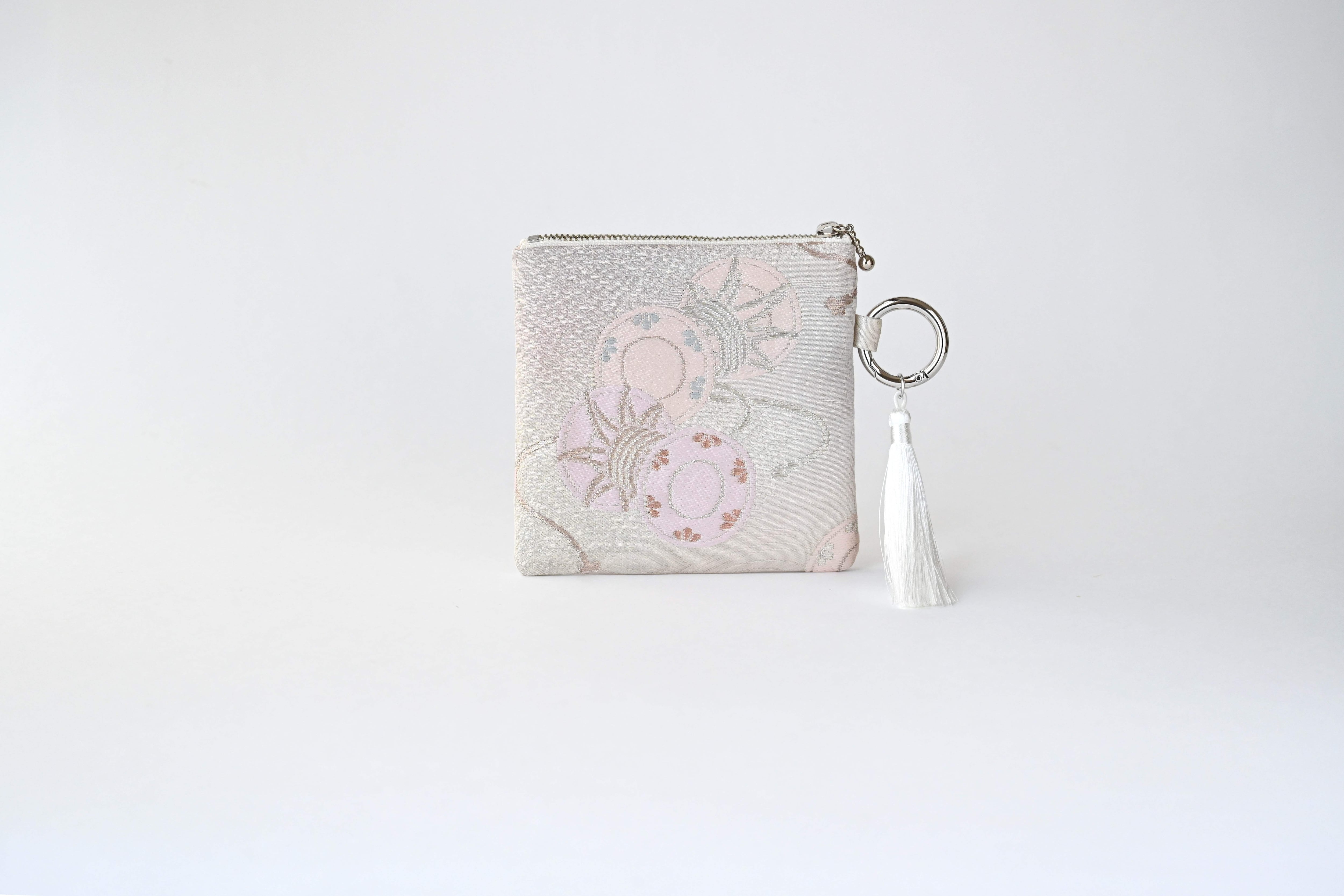 ichie ichie TOKYO 結婚式、パーティー、特別な日のためのシルク帯の