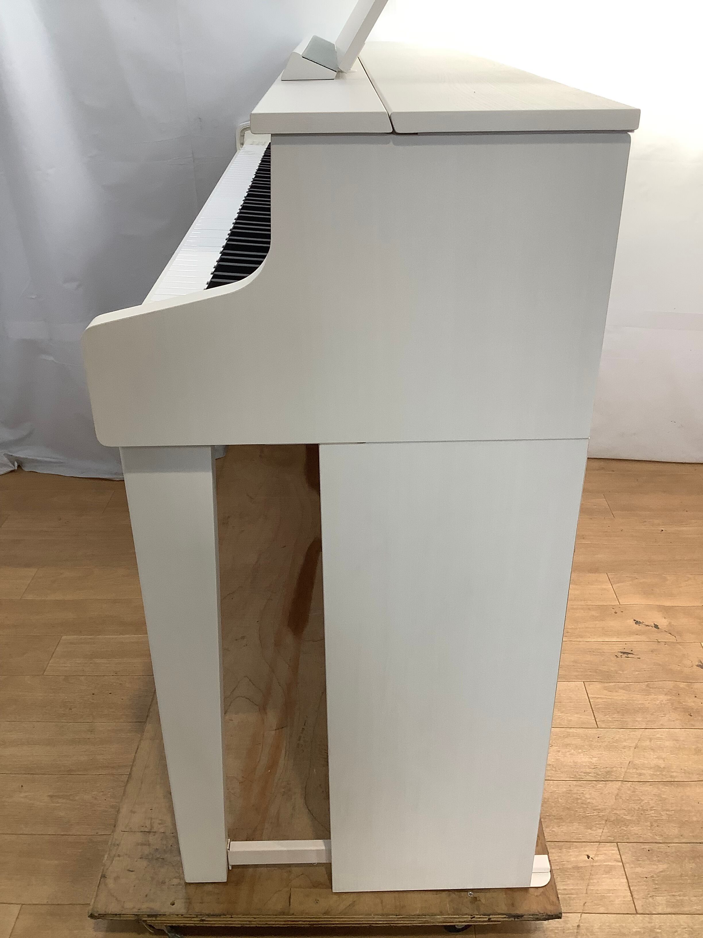 ★71958【電子ピアノ】CASIO　GP300WE　19年製 ☆71958【電子ピアノ】CASIO GP300WE 19年製 - メルカリ
