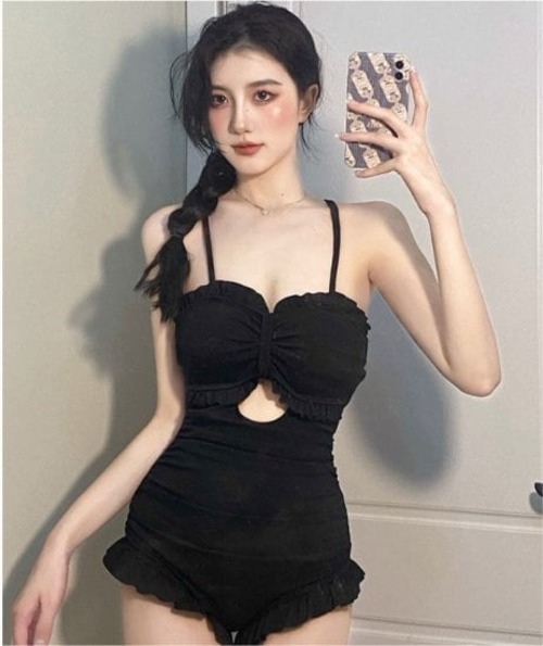 水着 黒 セクシー レース フリル キャミワンピ 大人 可愛い エレガント きれいめ くびれ レディース 女性 春 夏 海 プール 着痩せ 体型カバー オルチャン 美シルエット 美脚