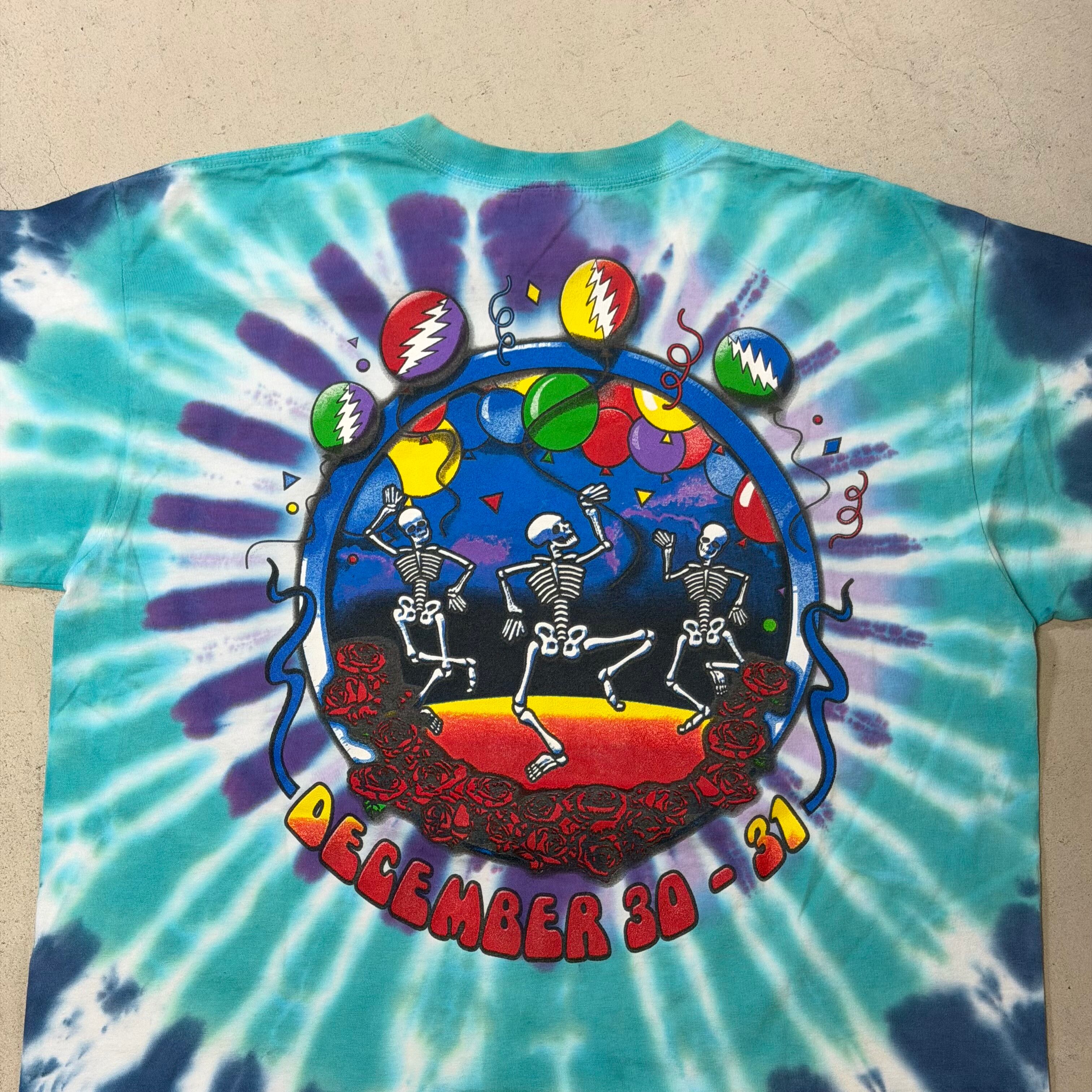 GRATEFUL DEAD TIE-DYE S/S TEE 2003 L | safarionline