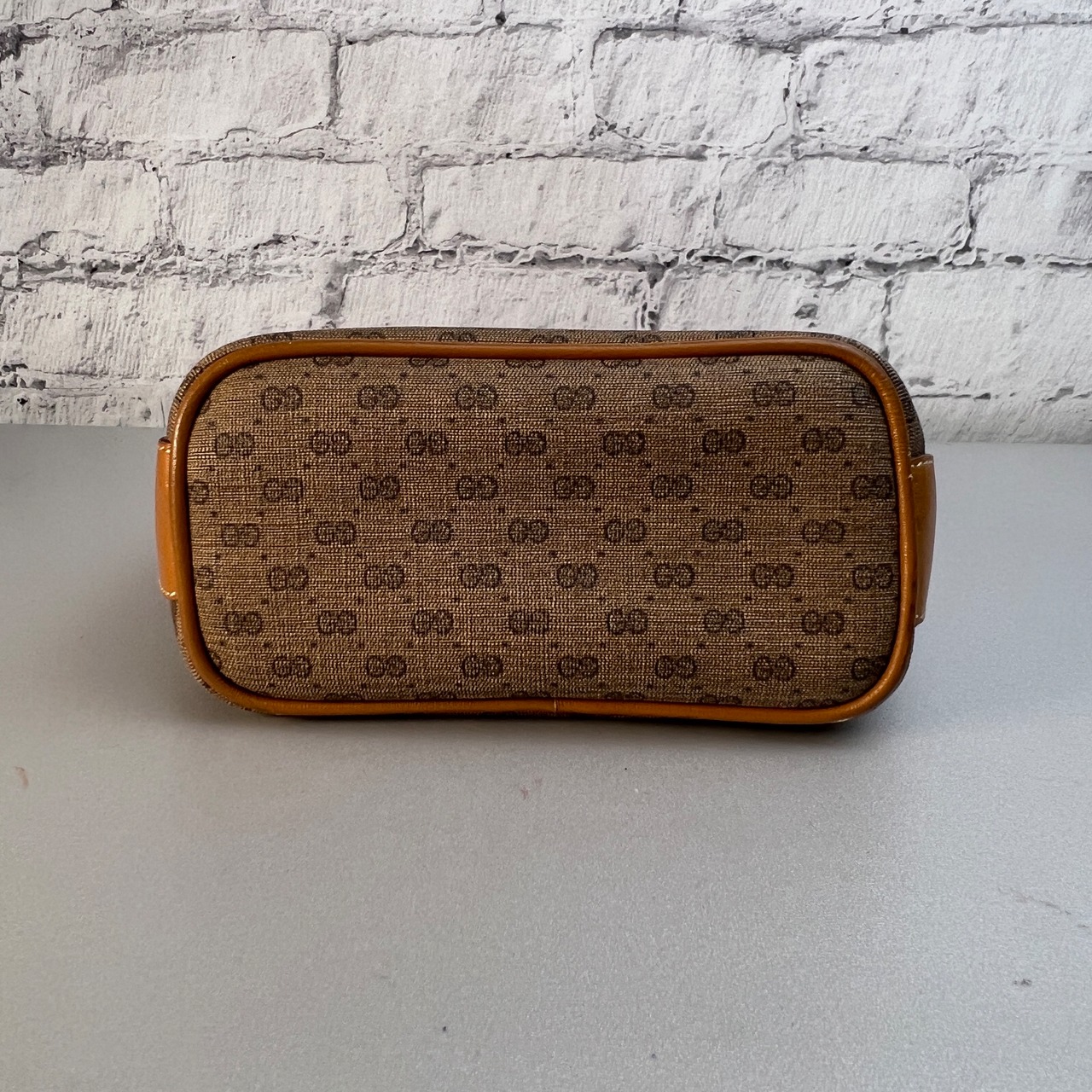 GUCCI グッチショルダーバッグ ブラウン A-9291