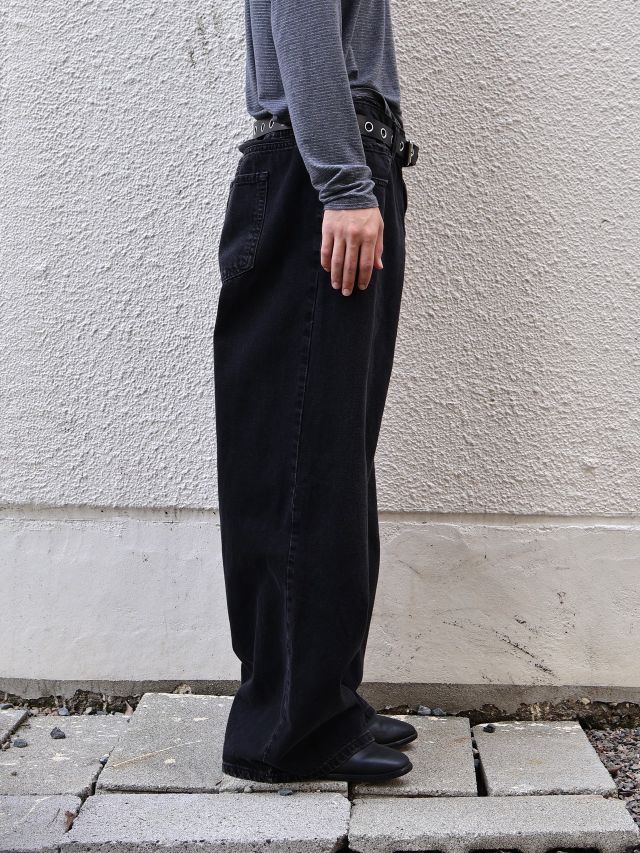 black wide denim pants