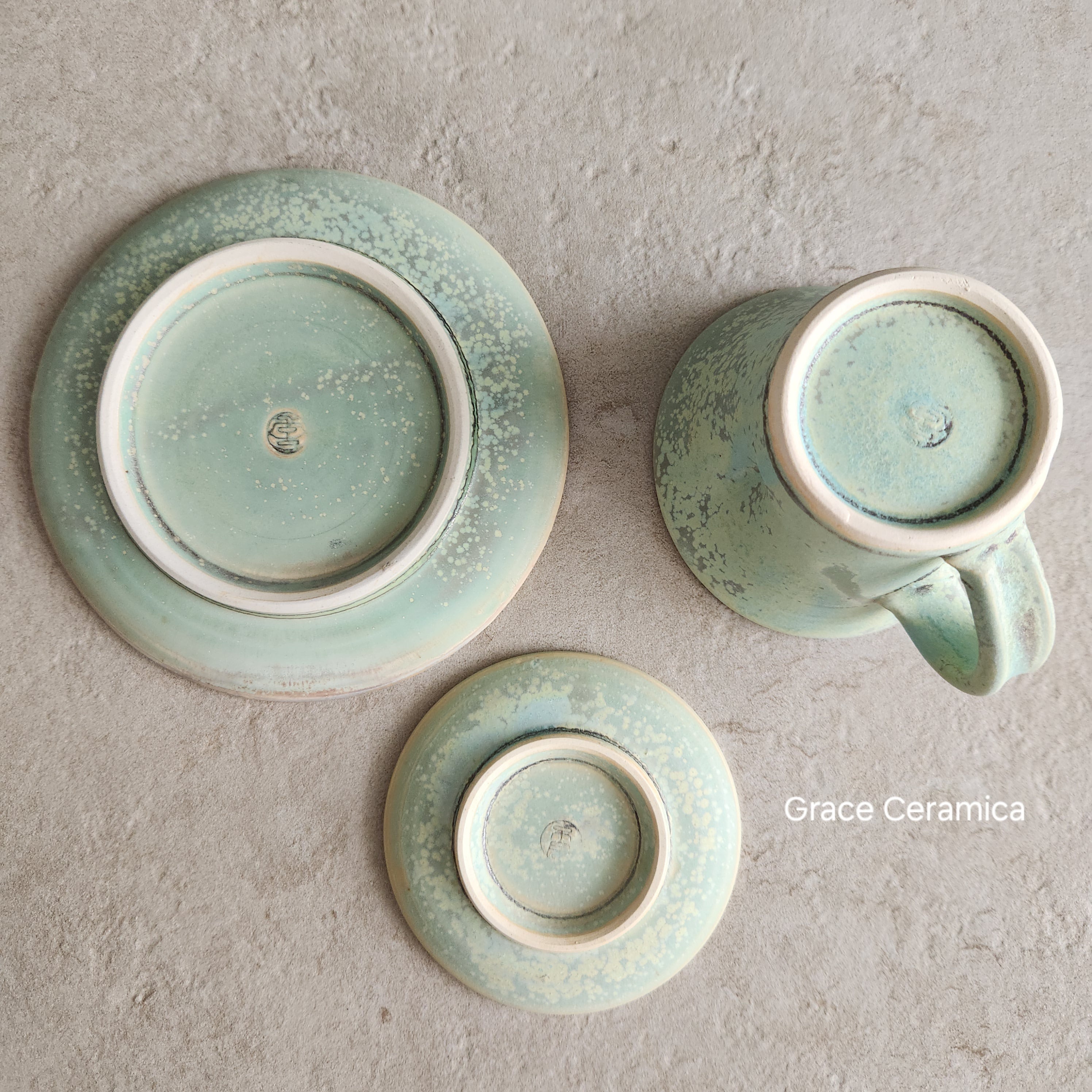 天平の甍／豆皿／大堀相馬焼 京月窯 | Grace Ceramica