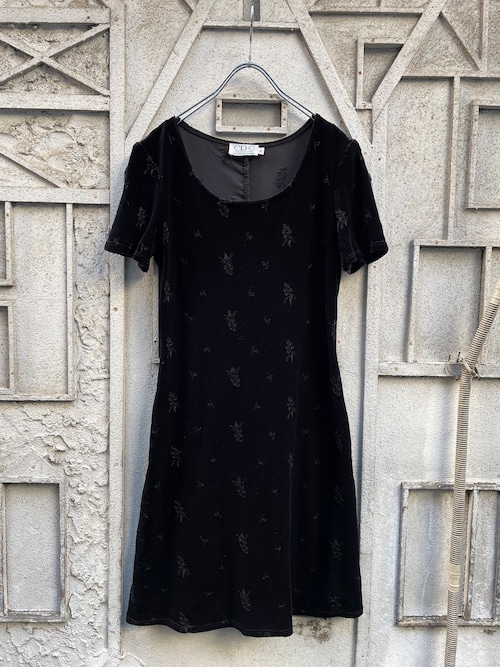 "CDC" embroidery velours dress