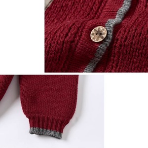 夜更けの森で佇む白斑馬のリボンニットカーディガン E00627