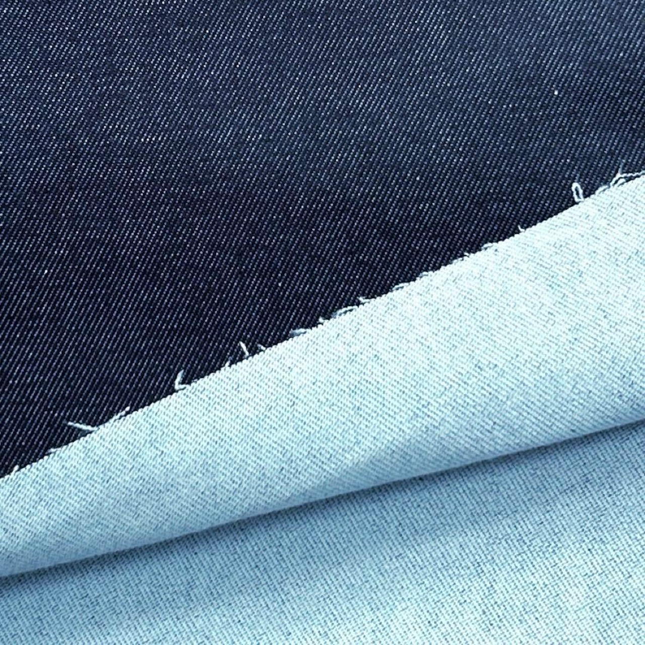 ★AM556◆2.7m◆ラスト1点！綿ポリウレタン混弱ストレッチデニム生地◆インディゴ染め