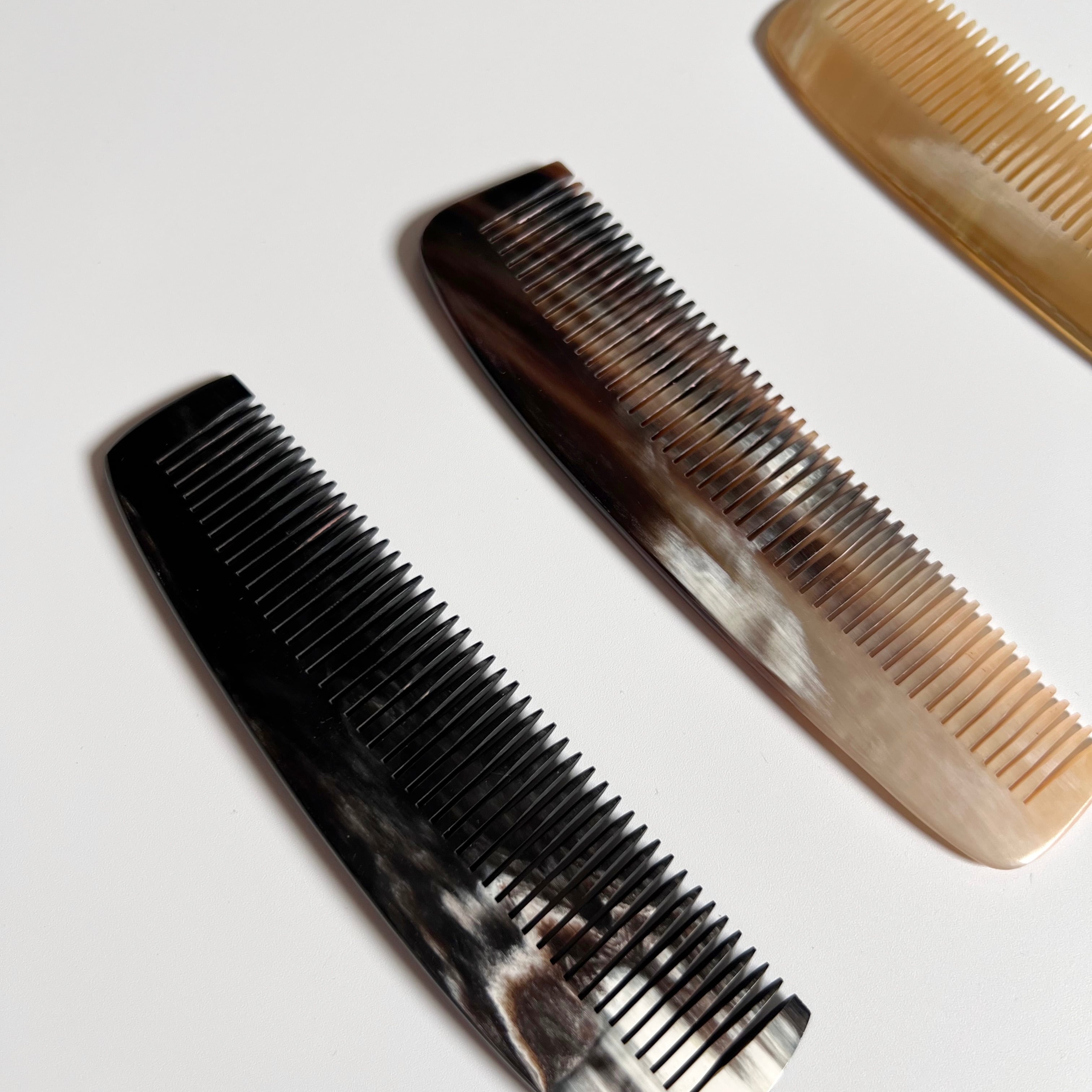 KOST KAMM(コストカム)】Water Buffalo Horn / Narrow Pocket comb