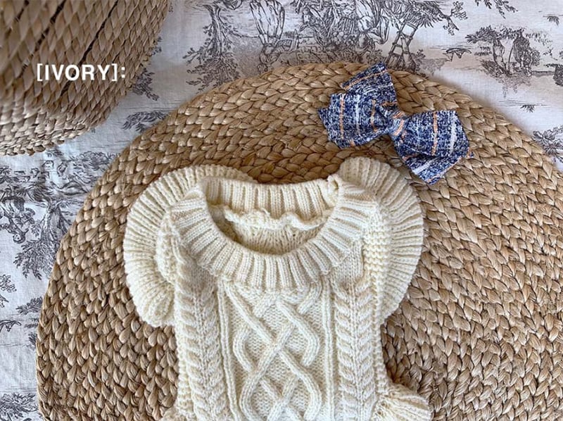 frill knit top 2color XS ~ XL / 犬服 秋冬 ニット フリル Tシャツ フリル袖 ドッグウェア シンプル ニット 小型犬 中型犬 犬 服 猫 ペット用品 ペット洋服 top95