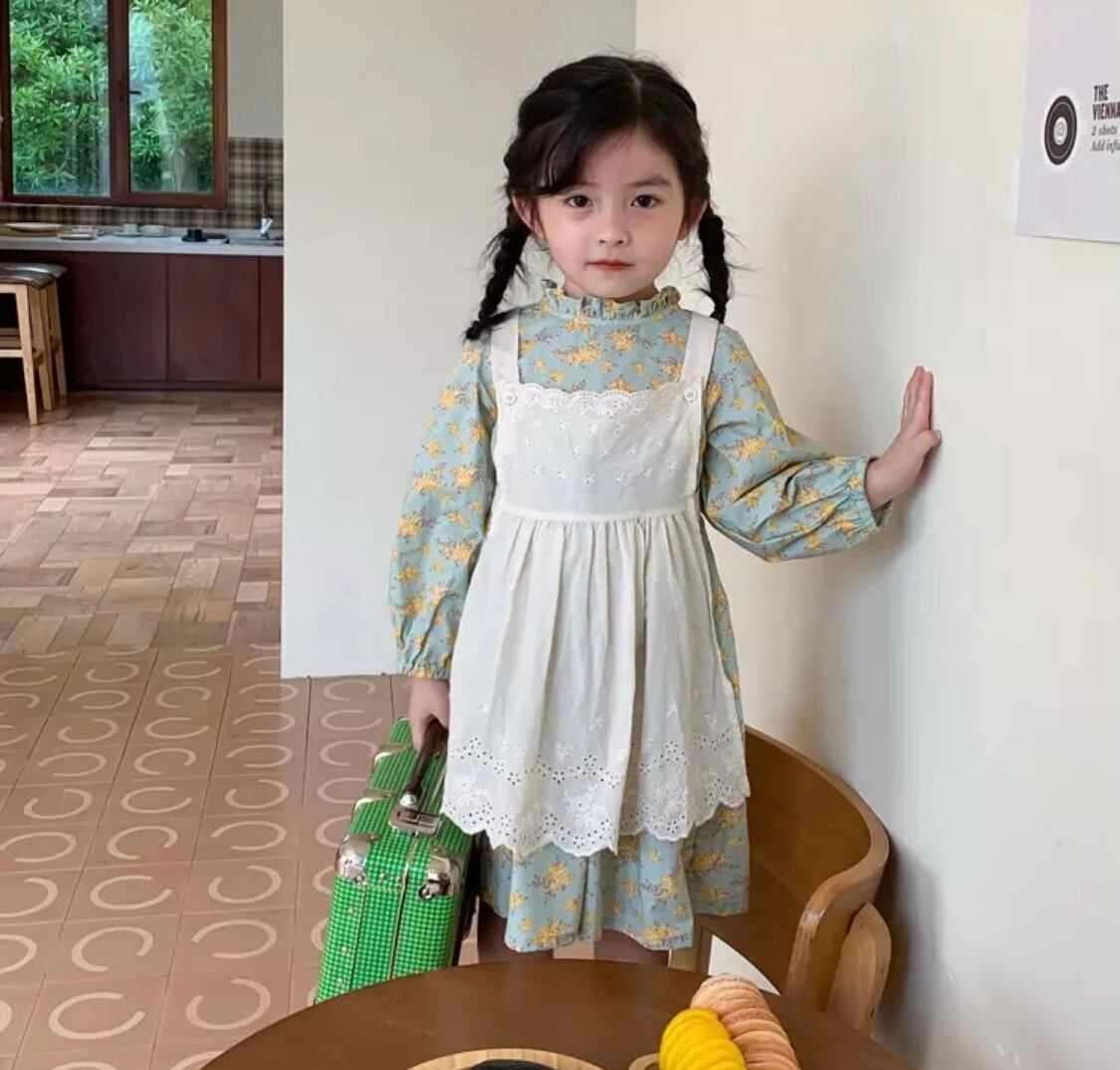 フラワーレースエプロンワンピース》》》》》》海外子供服 キッズ 女の子 プチプラ ワンピース レース ドレス