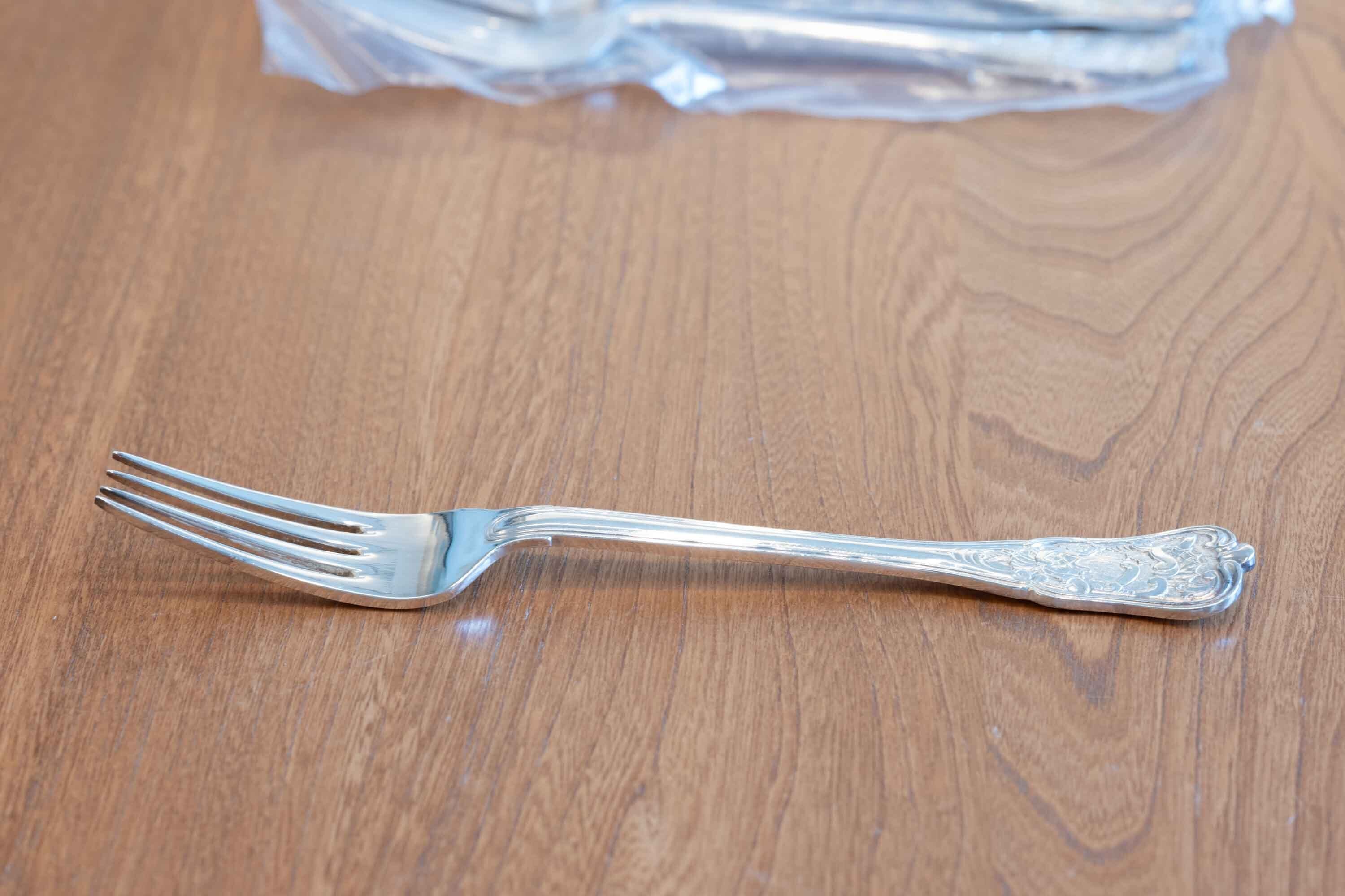 ジョージジェンセン フィッシュ or ディナーフォーク 銀プレート(E.P.N.S)全長20センチ