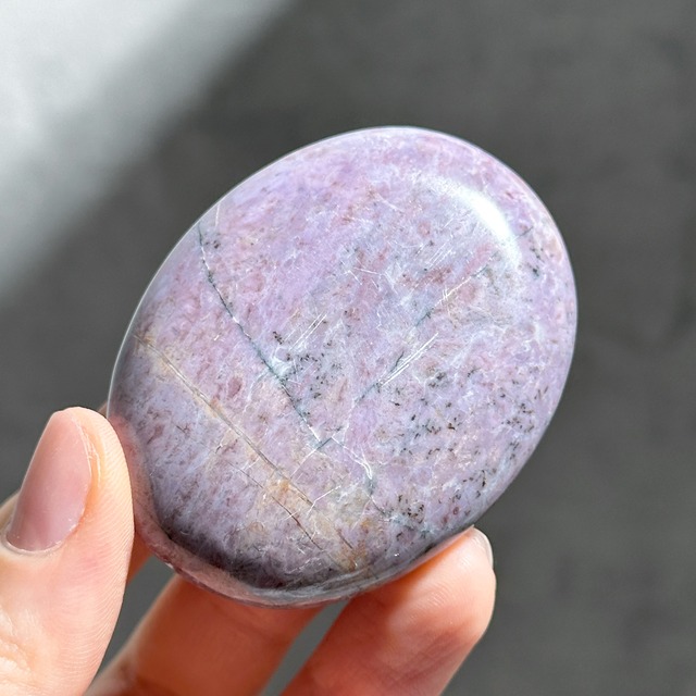 パープルジェイド パームストーン 62◇Purpe Jade palm stone ◇天然石・鉱物・パワーストーン