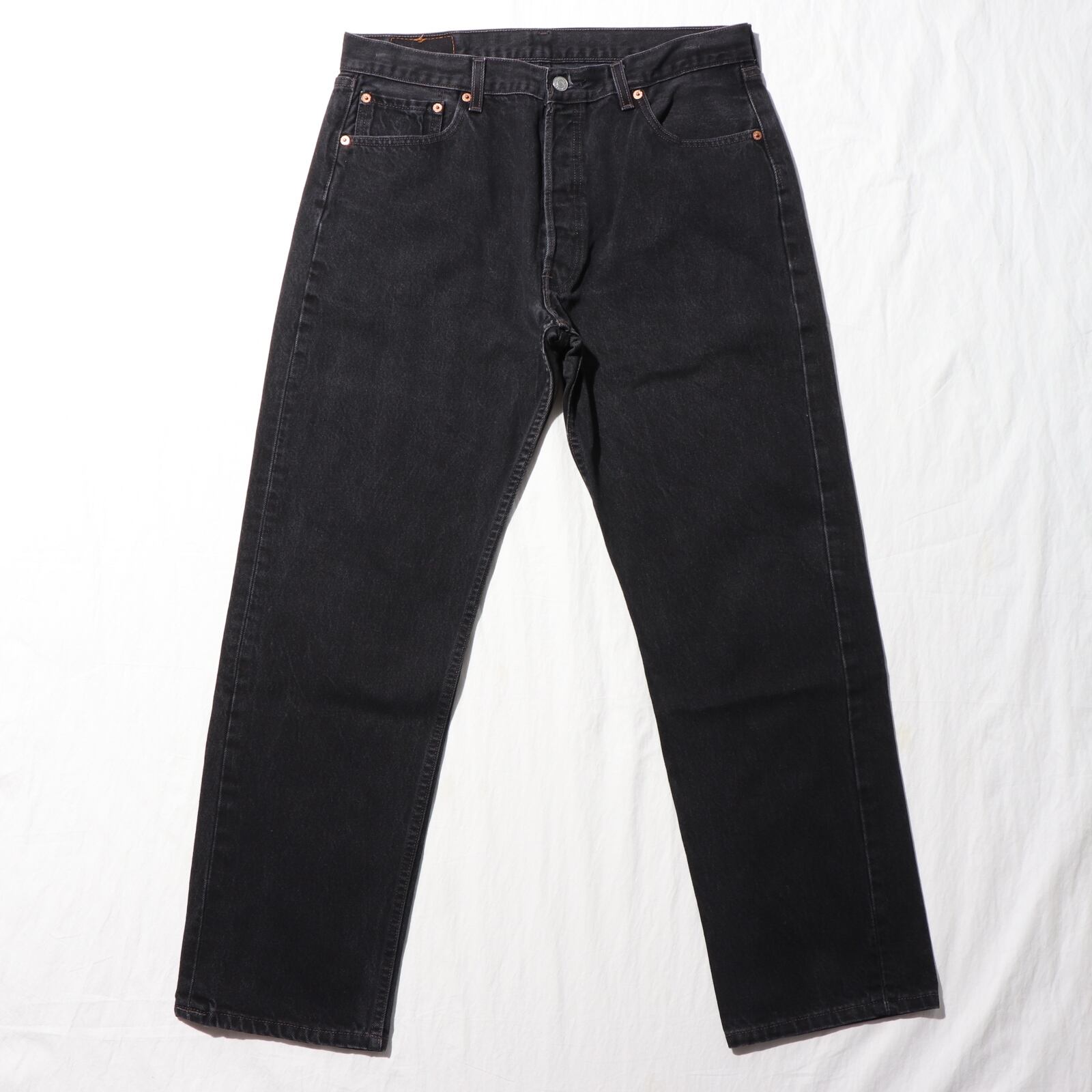 美品 38×30 Levi 