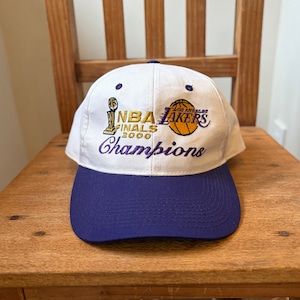 vintage cap_lakers 2000 campionship