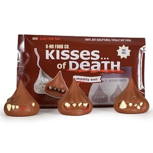 2” Kisses of Death 3 Pack Standard Edition by Andrew Bell