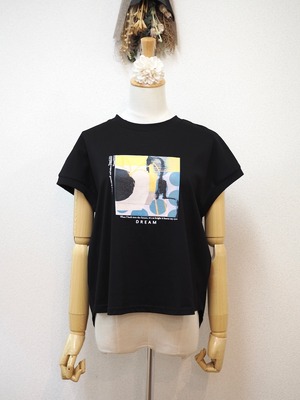 アートプリントTシャツ <ブラック>