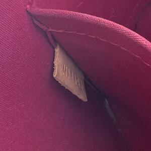 LOUIS VUITTON ルイヴィトン アルマBB ２WAY エナメル ショルダーバッグ レッド A-9826