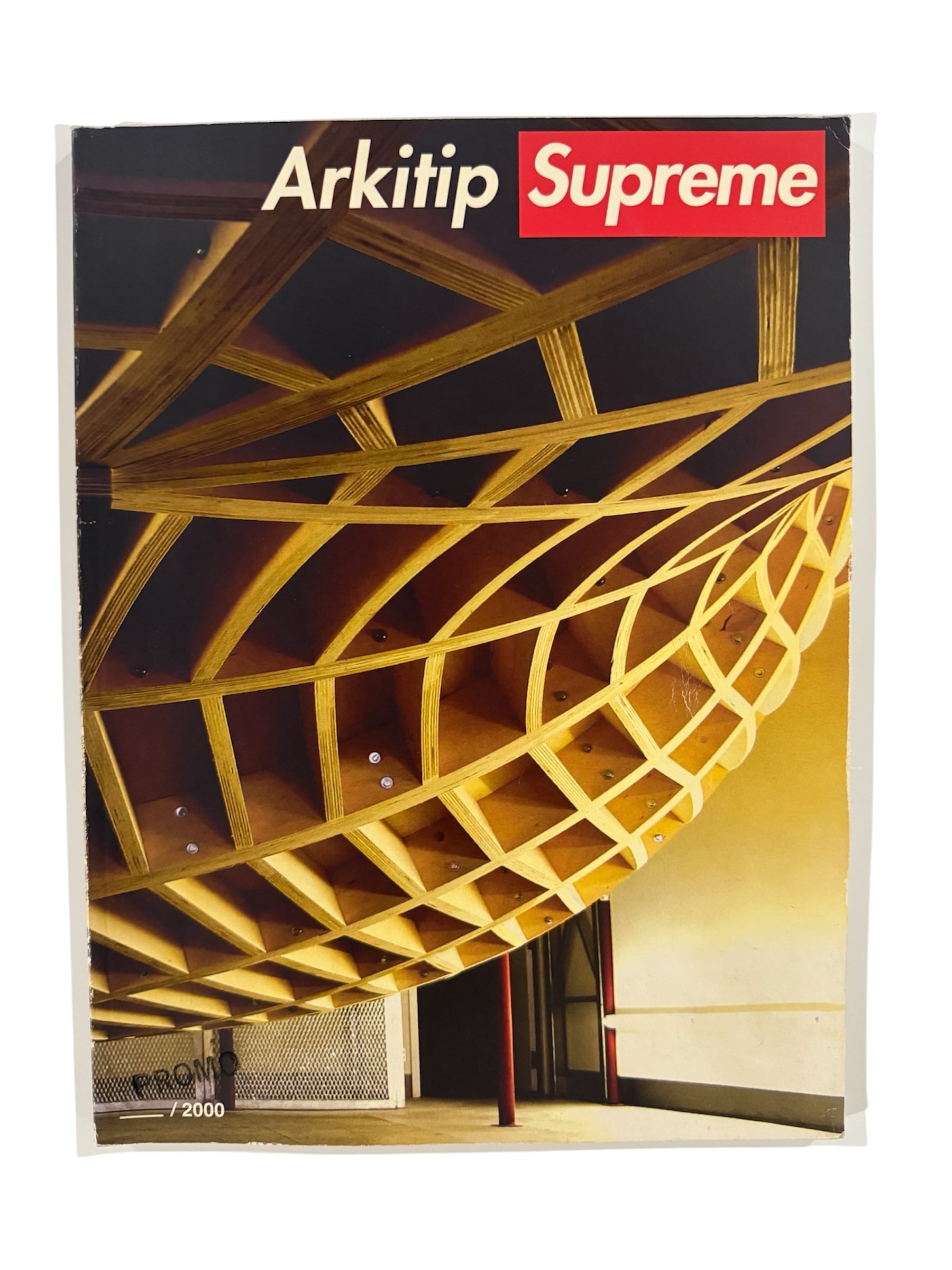 【超希少】Arkitip Magazine × Supreme 雑誌】Arkitip Supreme issue No.24 | occur