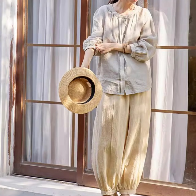 ロングスリーブ ラウンドネック プフロントボタン　シャツ  00246