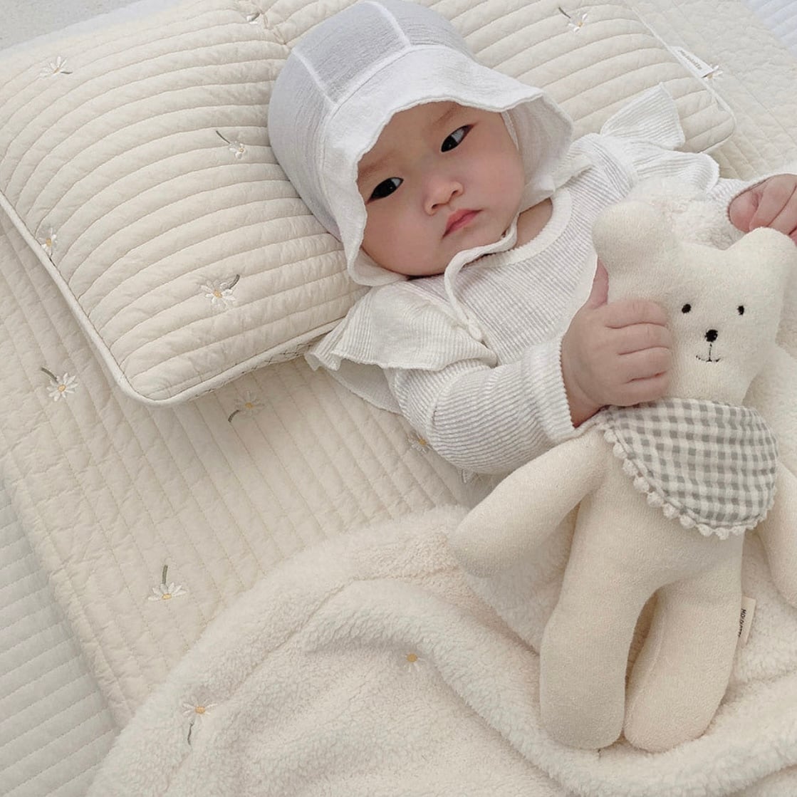 刺繍キルティングお昼寝布団 | イブル&Baby Fabric LilyBlanc（リリー