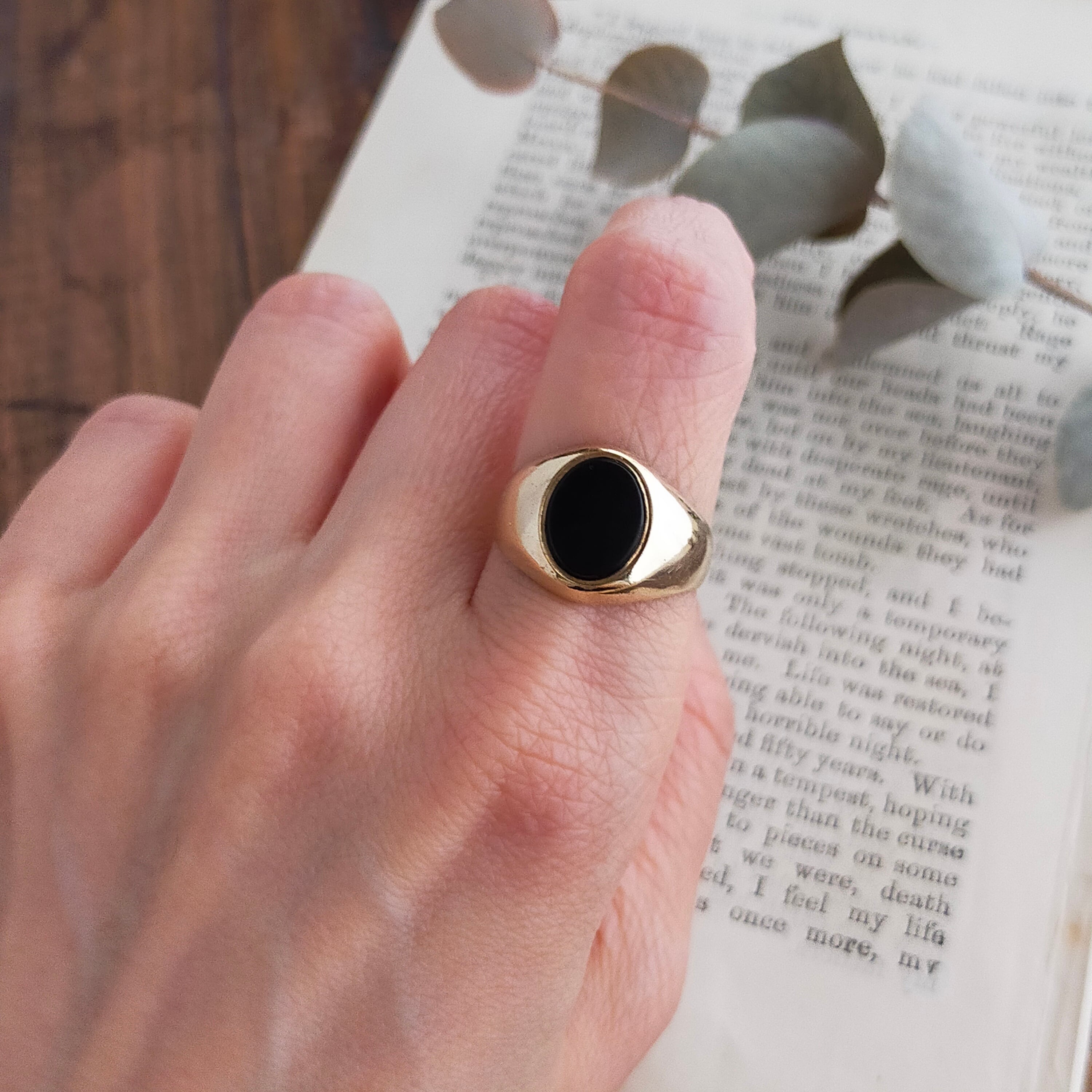 英国 1972年 ヴィンテージ 9kゴールド オニキス シグネットリング