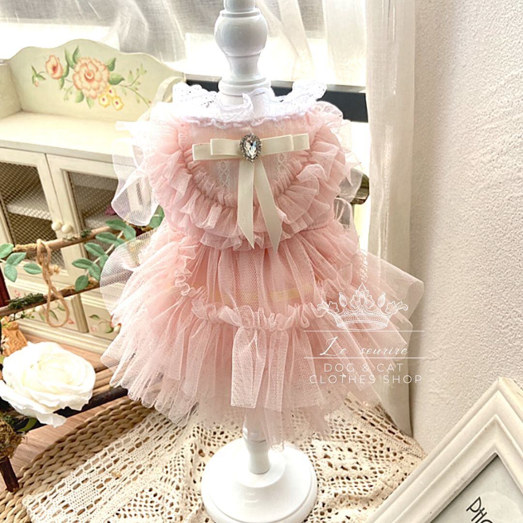 ピンクのプリンセスパーティードレス