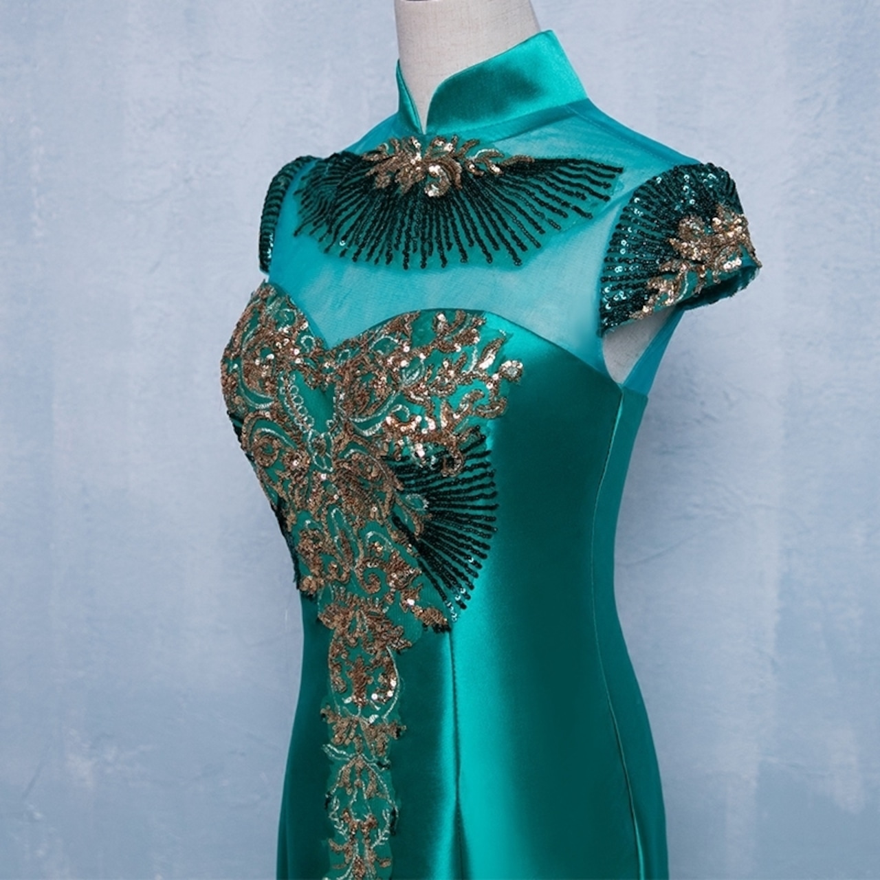 新品 カラードレス ロングドレス 緑/紺/赤/紫 4色あり 光沢サテン生地  