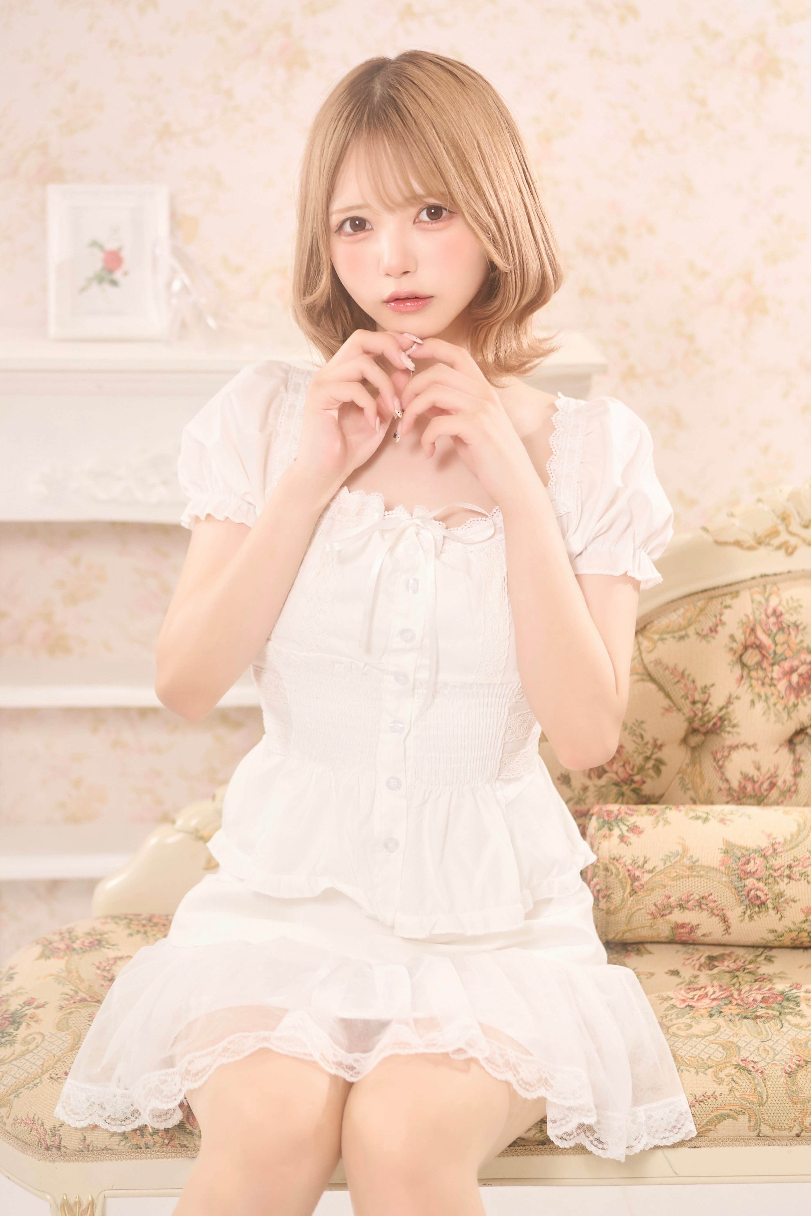 lace puff sleeve blouse