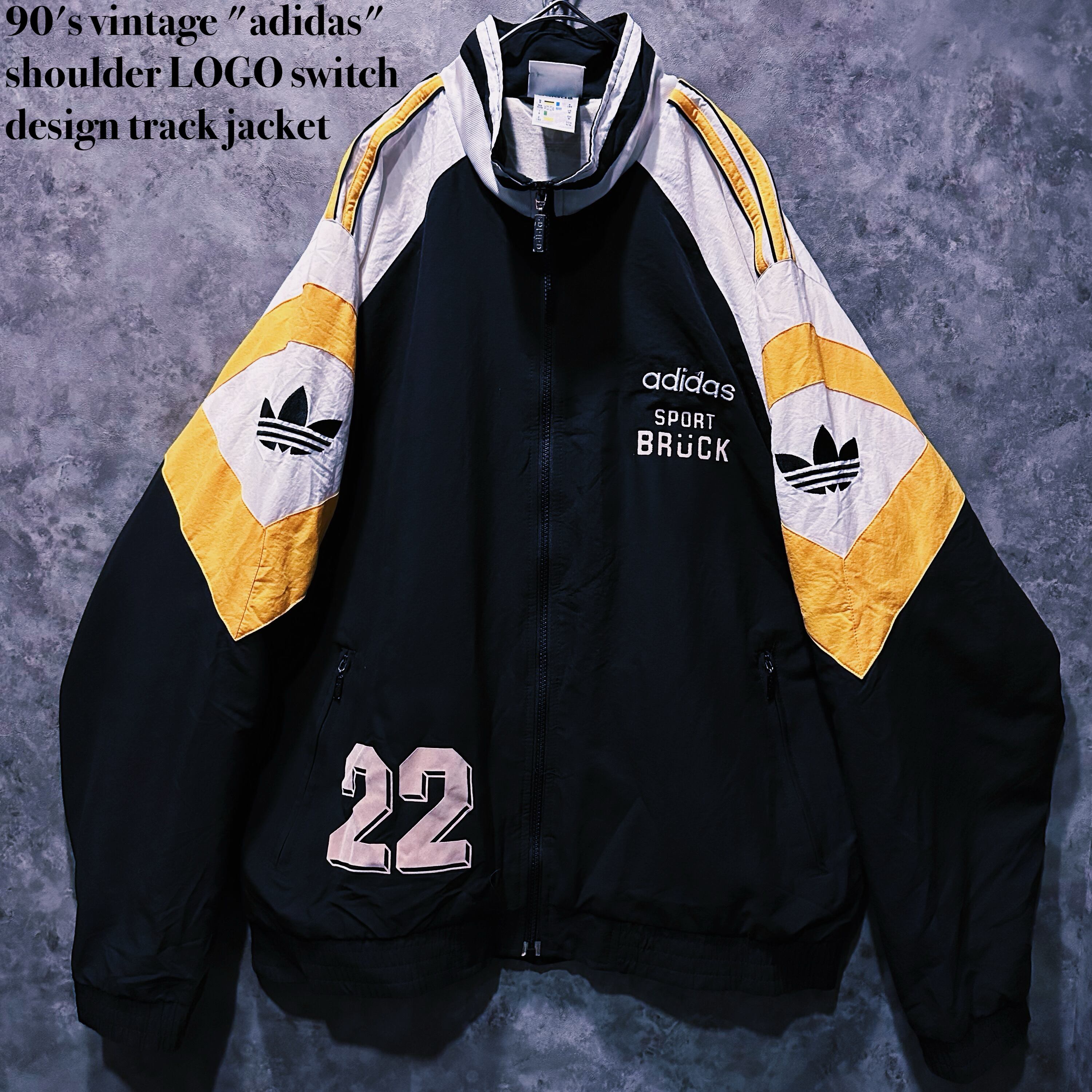 【doppio】90's vintage "adidas" shoulder LOGO switch design track jacket