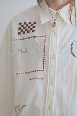 Embroidered Shirt / UNISEX / IVORY