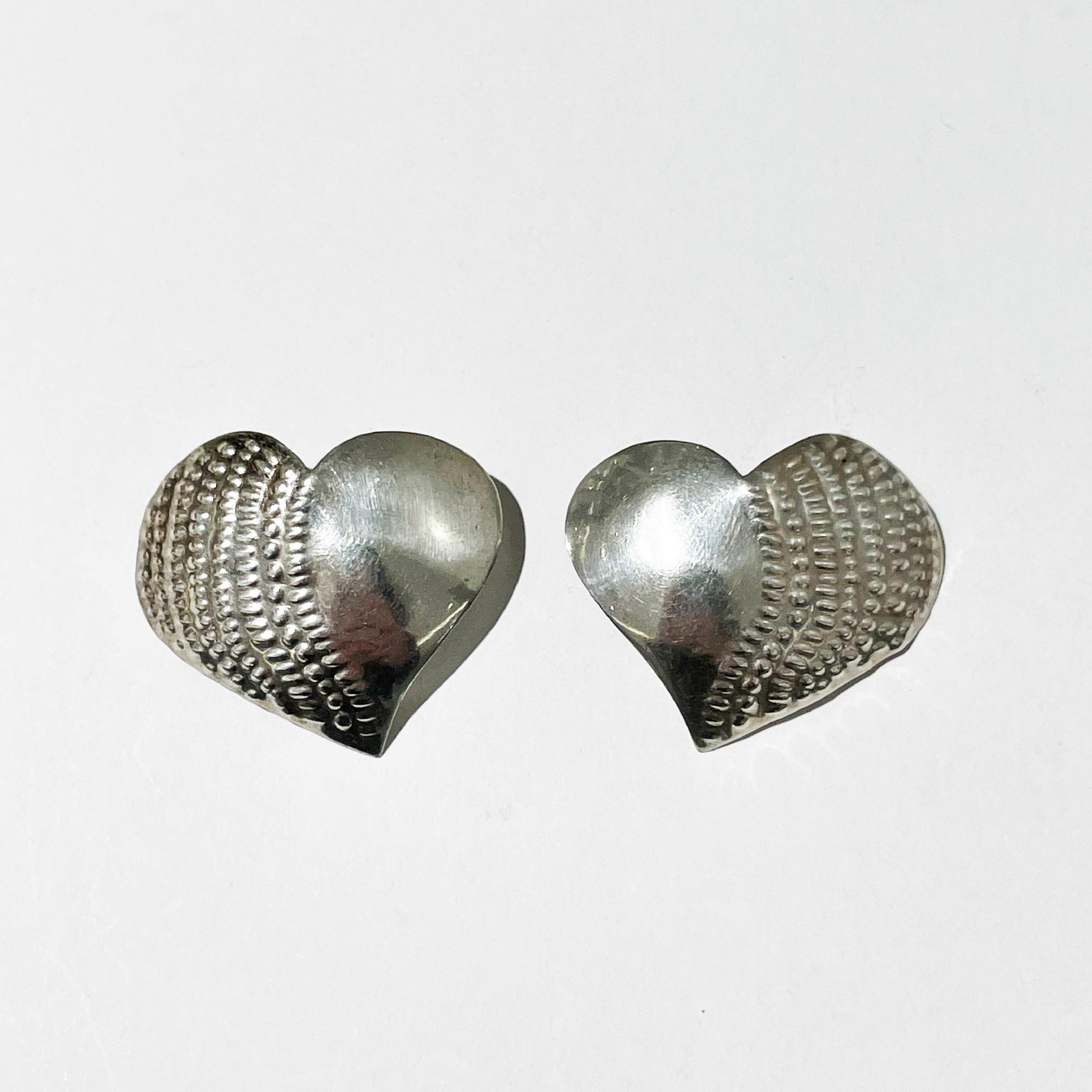 vintage | handmade heart earring