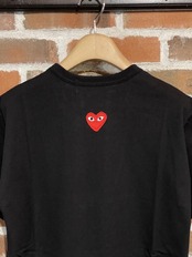 【PLAY COMME des GARCONS】T340 バック赤エンブレムTEE