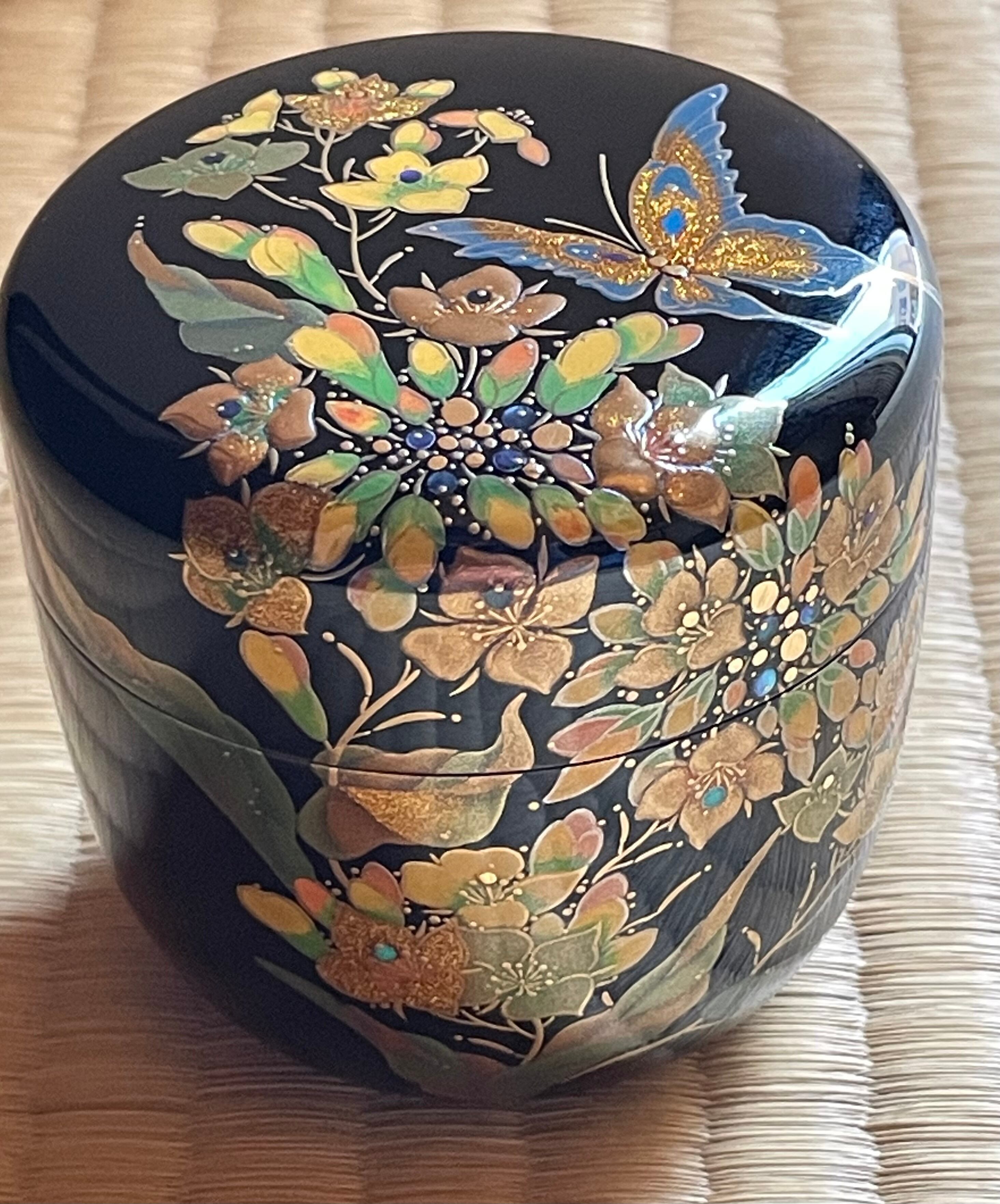 ③茶道具の棗としても☆可憐な花のポット☆