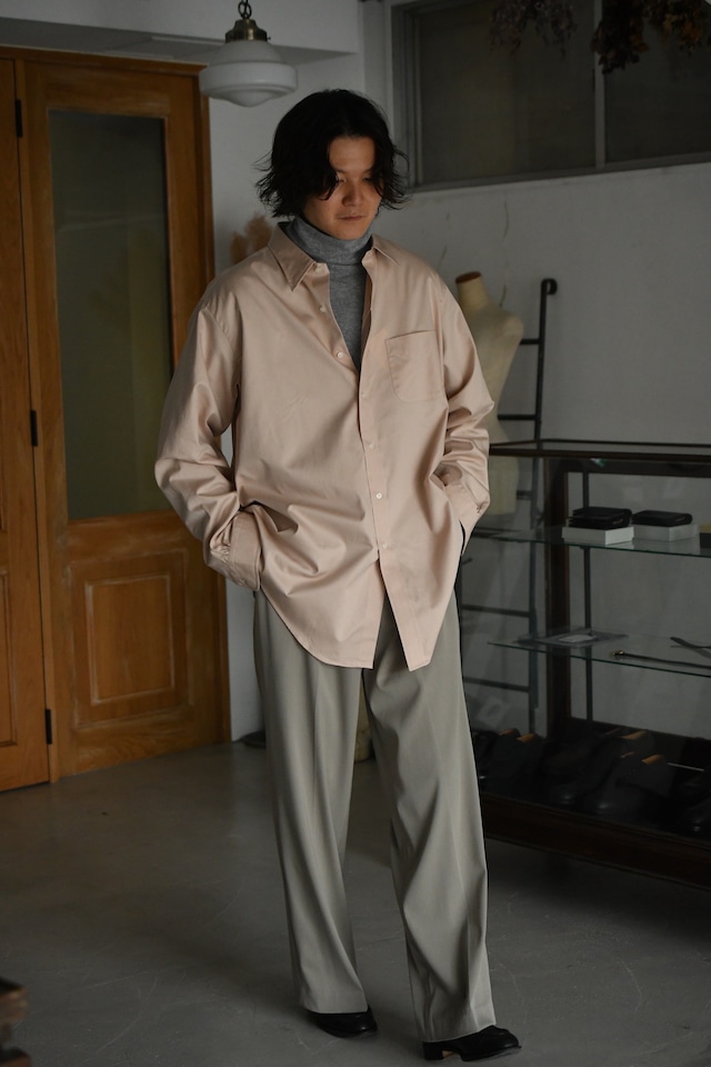 FOUNDOUR / REGULAR COLLAR SHIRT (PINK BEIGE)