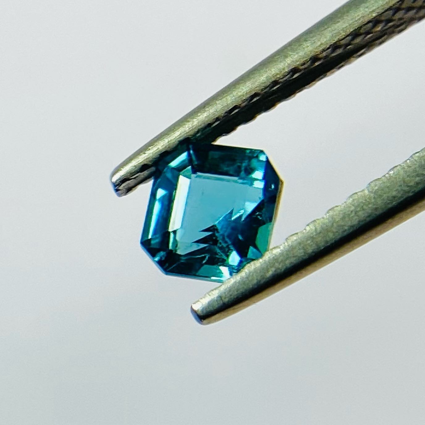 ラグーン〜ピーコック+ネオン感な極上カラー トルマリン5