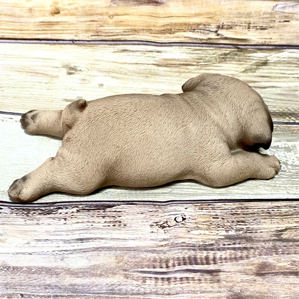 うつ伏せパグ ドッグオーナメント